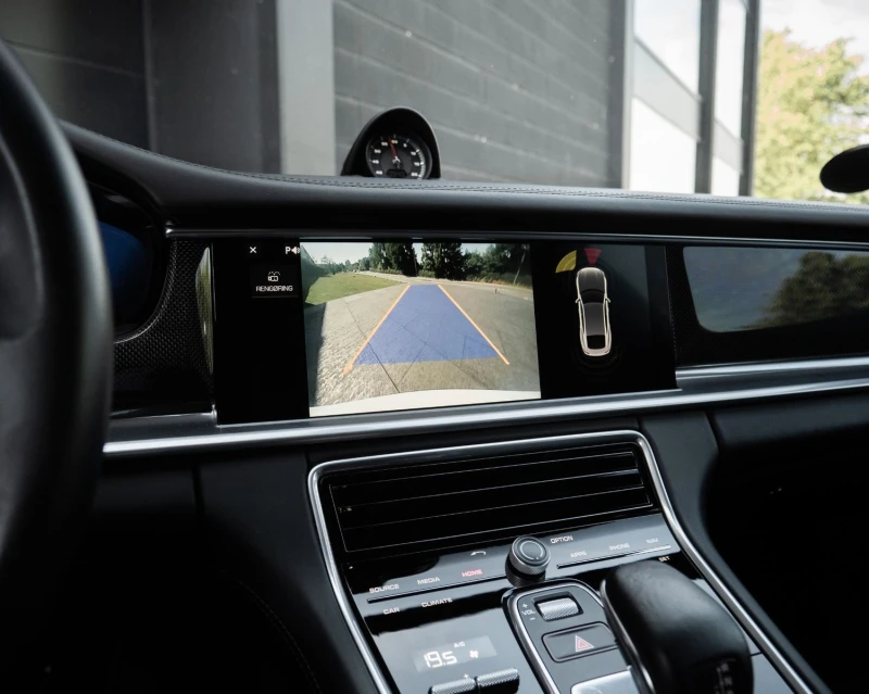 Porsche Panamera TURBO/549HP/BOSE/SOFT-CLOSE/CAM/NAVI/390v, снимка 12 - Автомобили и джипове - 50221215