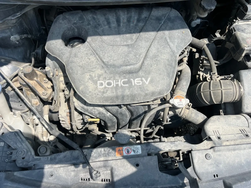 Hyundai I30 1.6 GDI G4FG, снимка 12 - Автомобили и джипове - 50631347