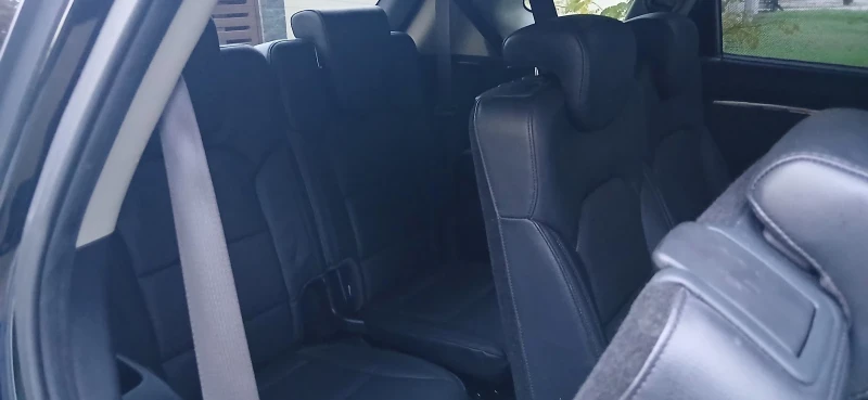 Kia Carens 1.7 CRDi Active 7 МЕСТНА, снимка 10 - Автомобили и джипове - 52206602