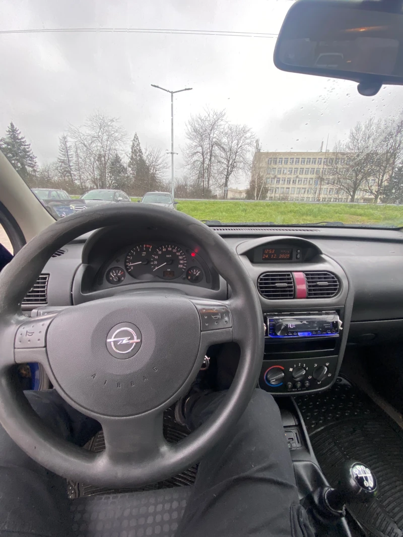 Opel Corsa C, снимка 9 - Автомобили и джипове - 52891534