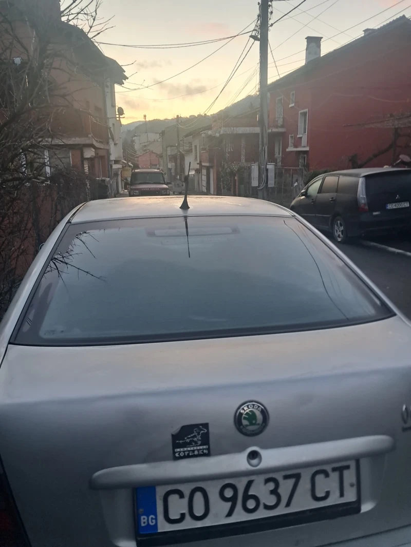 Skoda Octavia, снимка 11 - Автомобили и джипове - 52922870