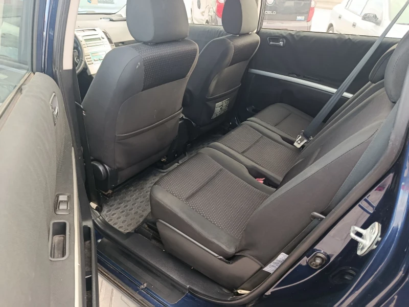 Toyota Corolla verso 2.2 D-4D 136 k., снимка 14 - Автомобили и джипове - 53099784