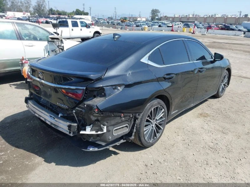 Lexus ES 300 Hybrid * КРАЙНА ЦЕНА* , снимка 4 - Автомобили и джипове - 53298291