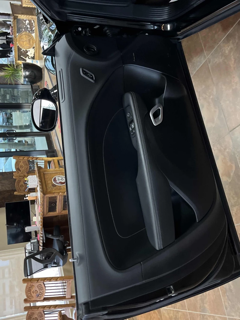 Dodge Challenger 6.4L 8cyl Rear Wheel Drive, снимка 6 - Автомобили и джипове - 53540784