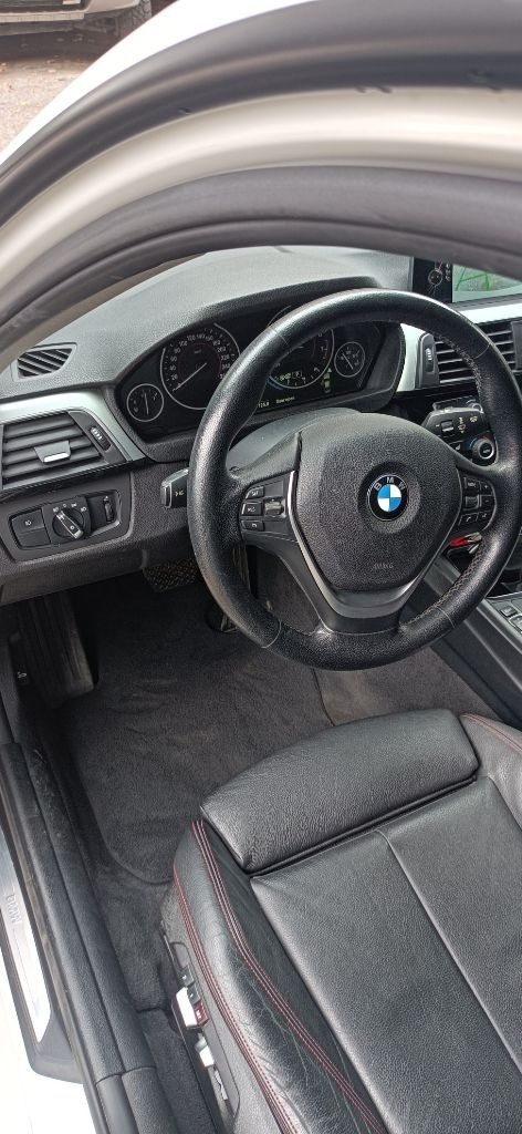 BMW 320 BMW 320XDRIVE , снимка 7 - Автомобили и джипове - 39777622