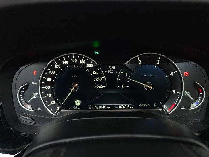 BMW 520 520d Luxury Special Edition| 190к.с.| ВКЛ.ТЕХНОТЕС, снимка 7 - Автомобили и джипове - 55441252
