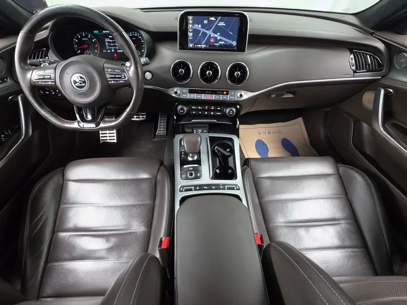 Kia Stinger 3.3 Turbo Awd Gt, снимка 7 - Автомобили и джипове - 56677786