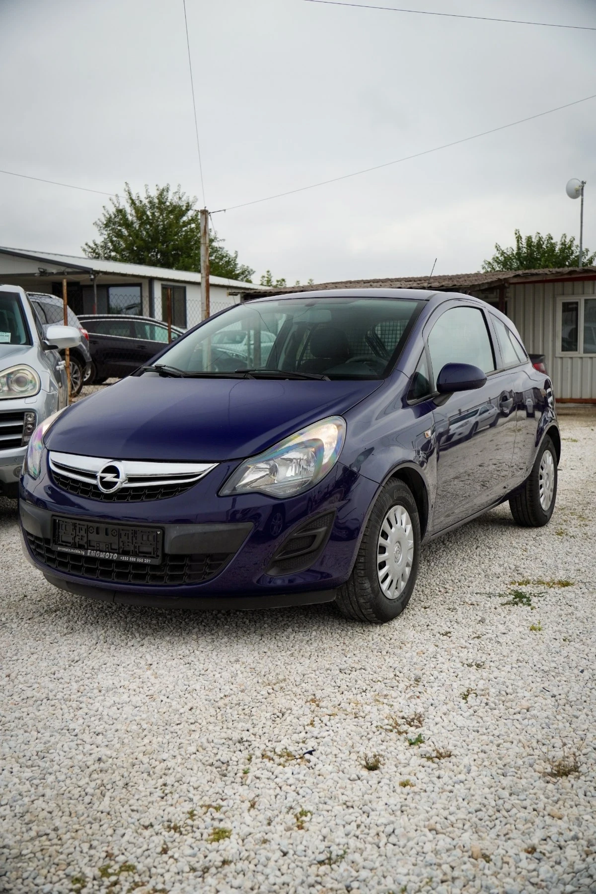 Opel Corsa 1.0i НОВА ВЕРИГА ЛИЗИНГ , снимка 1
