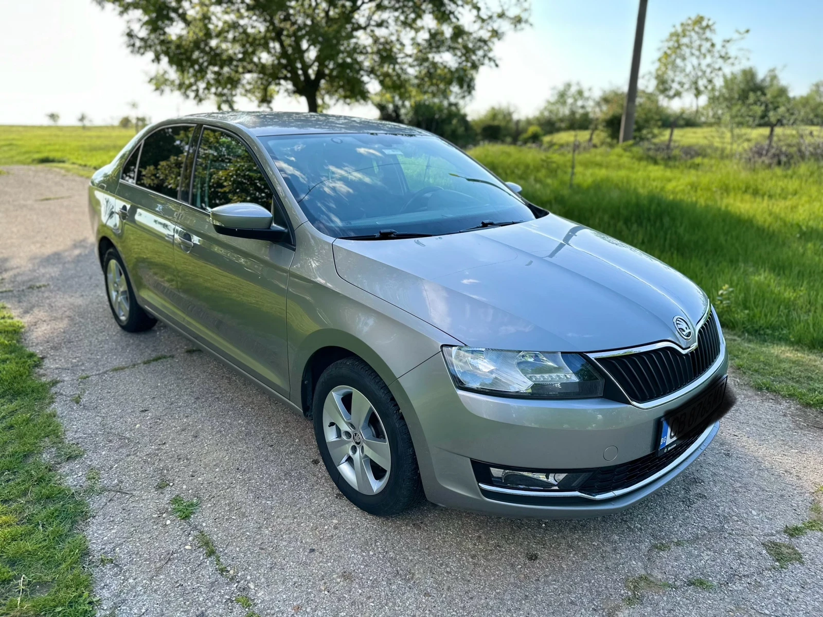 Skoda Rapid 1.0 TSI - изображение 5