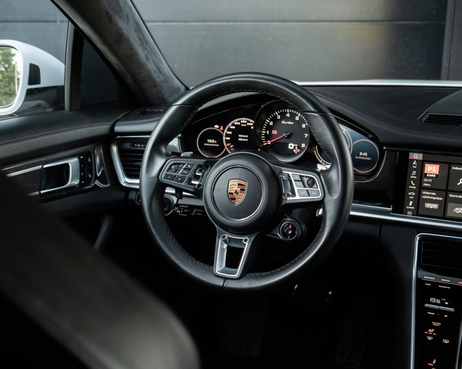 Porsche Panamera TURBO/549HP/BOSE/SOFT-CLOSE/CAM/NAVI/390v - изображение 6