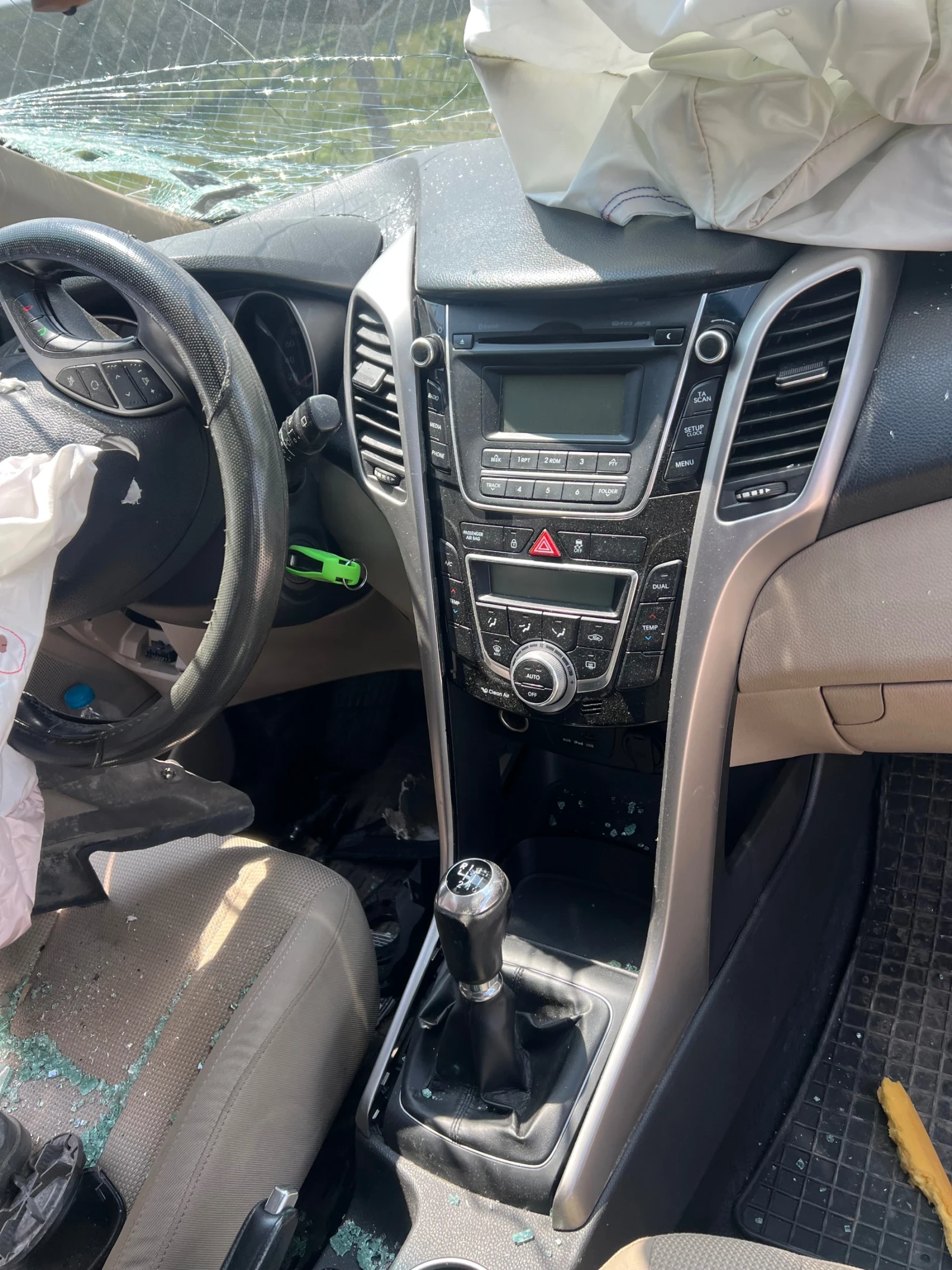 Hyundai I30 1.6 GDI G4FG - изображение 8
