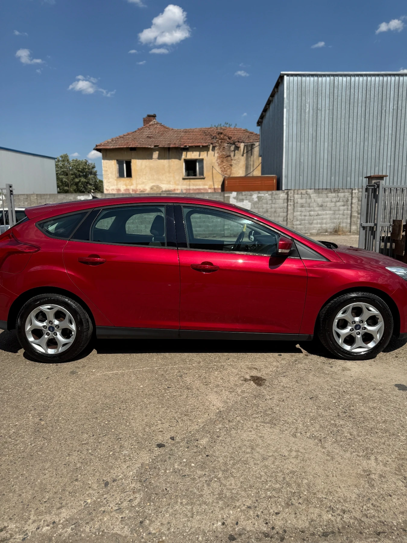 Ford Focus 1.6i - изображение 4