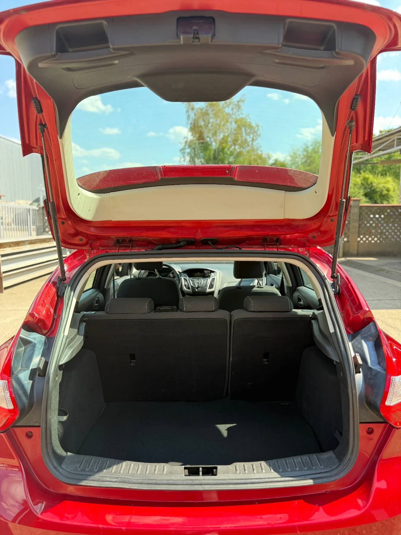 Ford Focus 1.6i - изображение 9