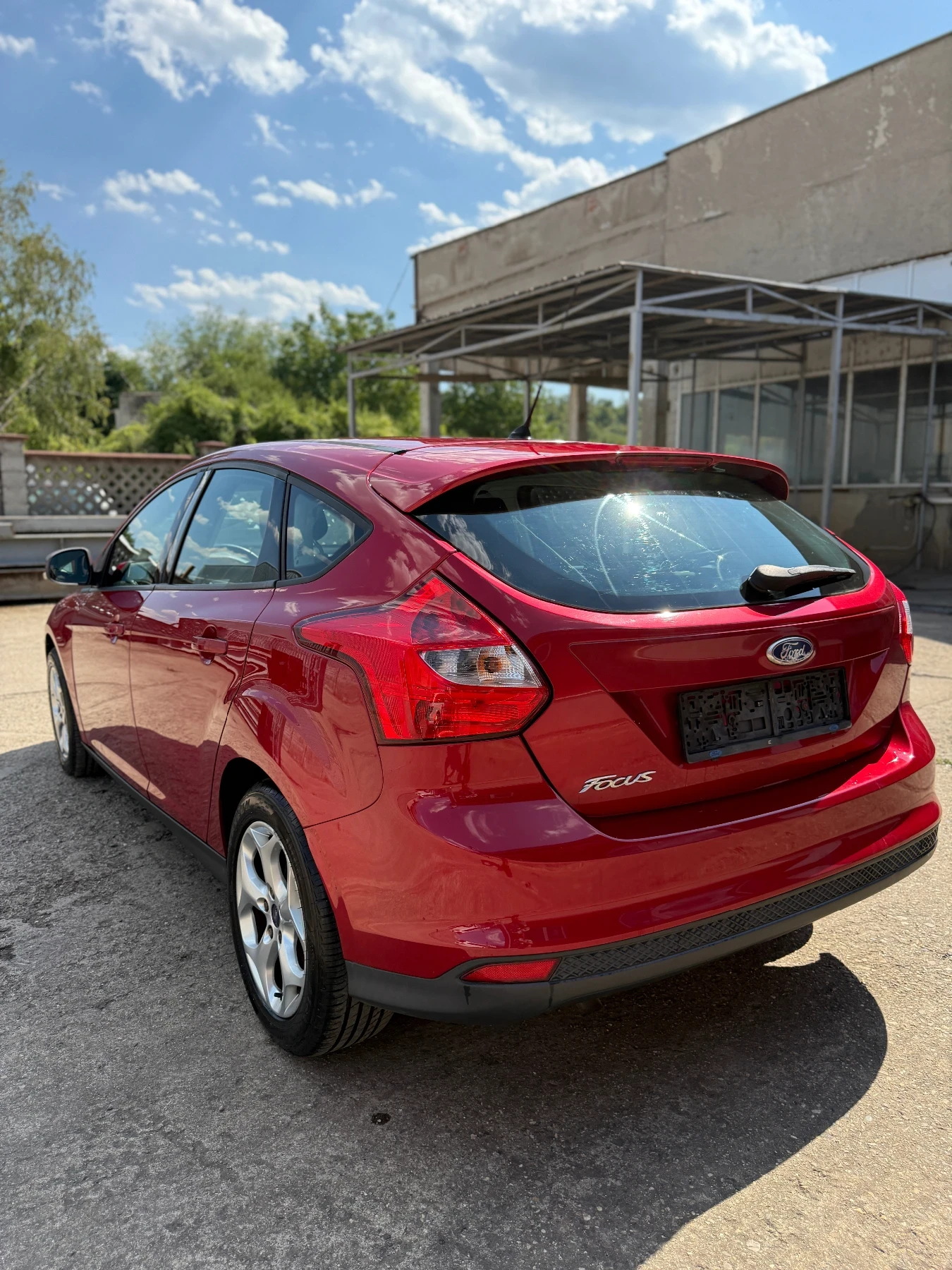 Ford Focus 1.6i - изображение 7