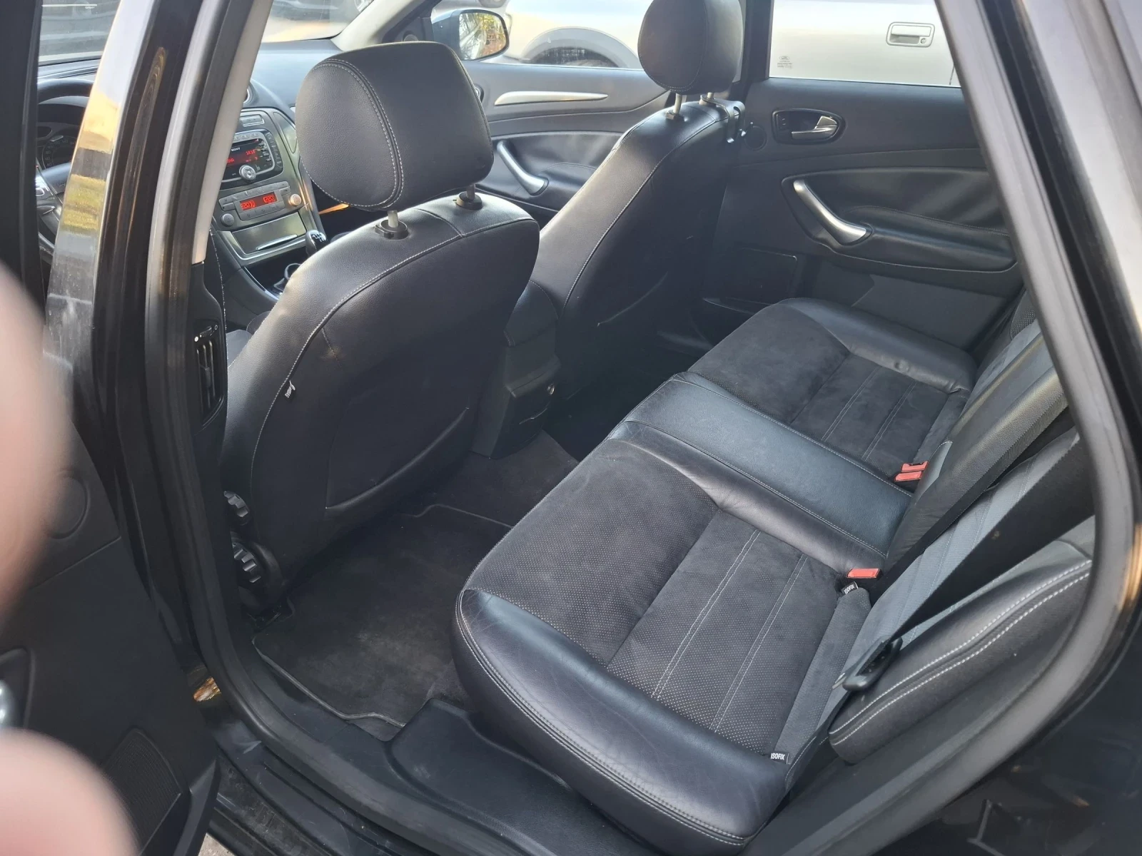 Ford Mondeo 2.0 tdci - изображение 10