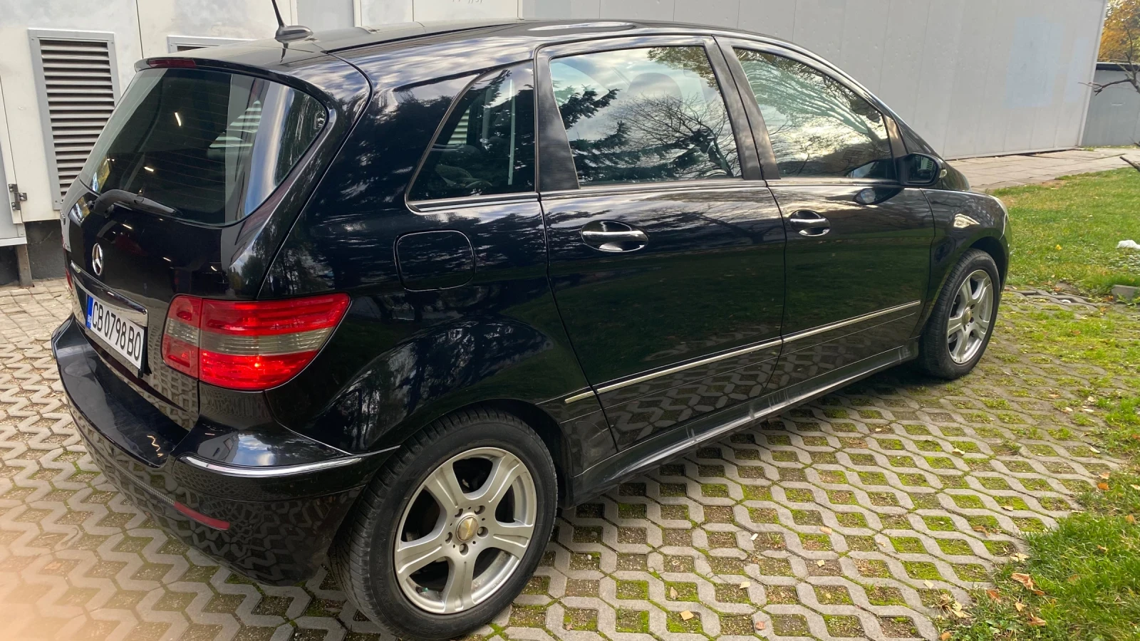 Mercedes-Benz B 200  - изображение 4