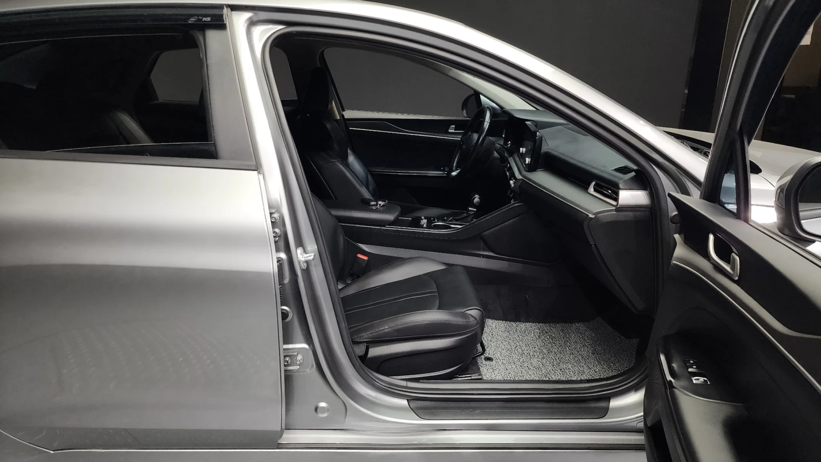 Kia K5 2.0LPI STANDARD - изображение 10