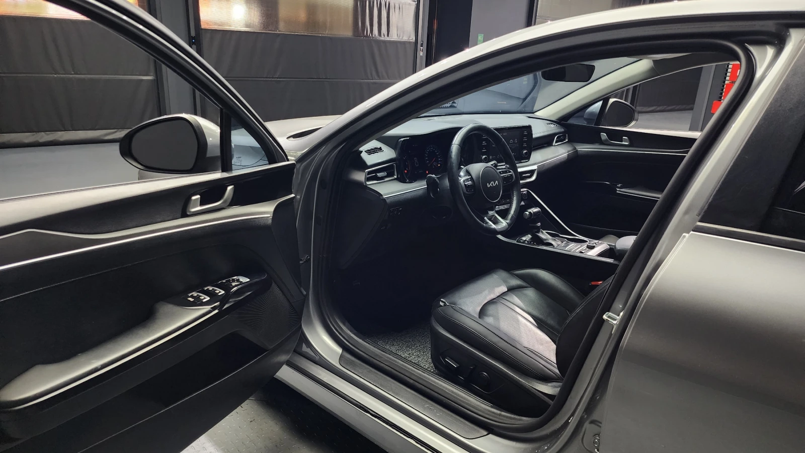 Kia K5 2.0LPI STANDARD - изображение 9