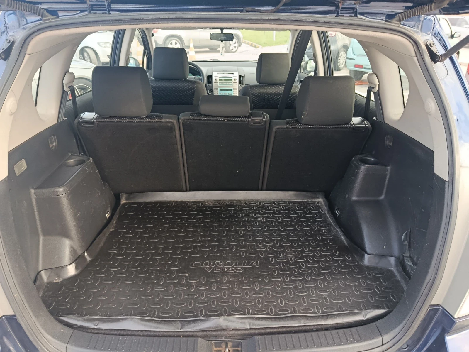 Toyota Corolla verso 2.2 D-4D 136 k. | Mobile.bg � ����������� 15