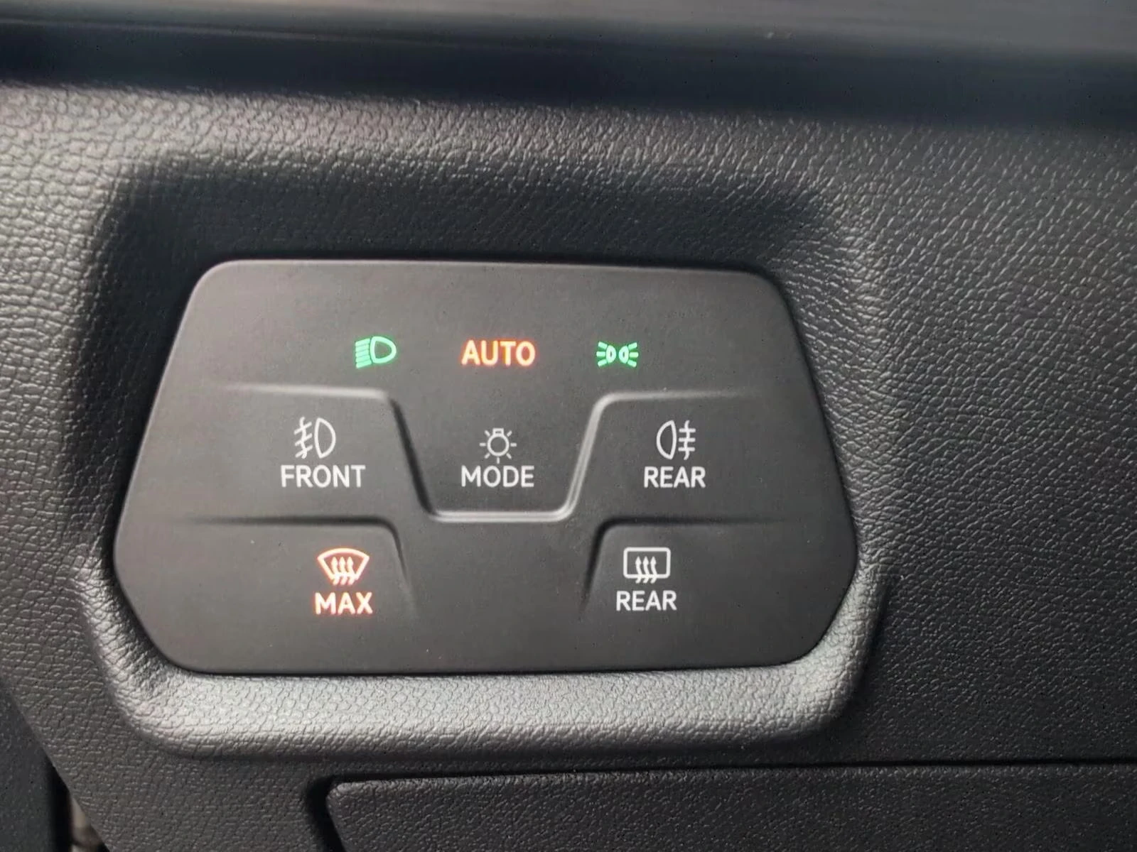 Cupra Formentor 2.0TDI/150HP/NAVI/ACC/CAM/CPLAY/DIGI/716g - изображение 10