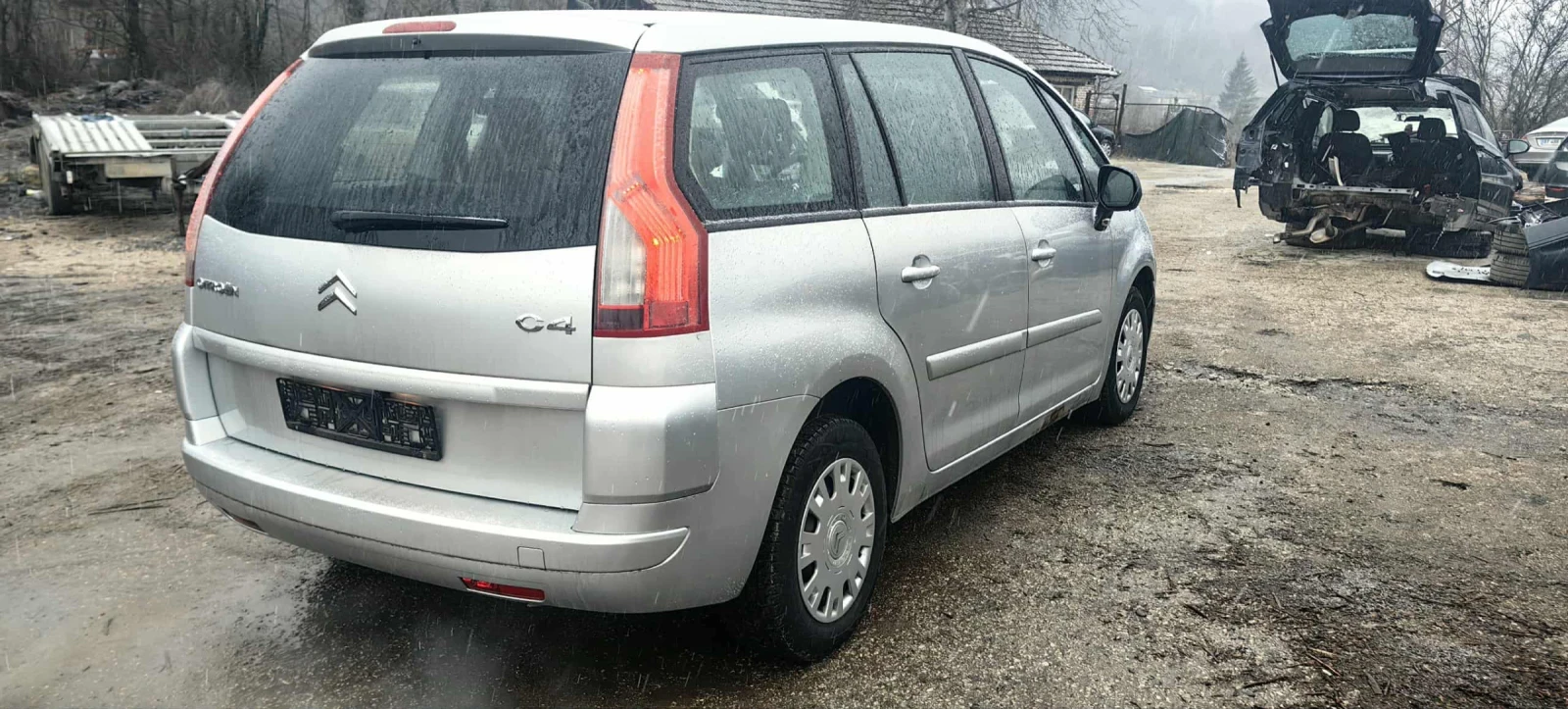 Citroen C4 1.6 HDI - изображение 4