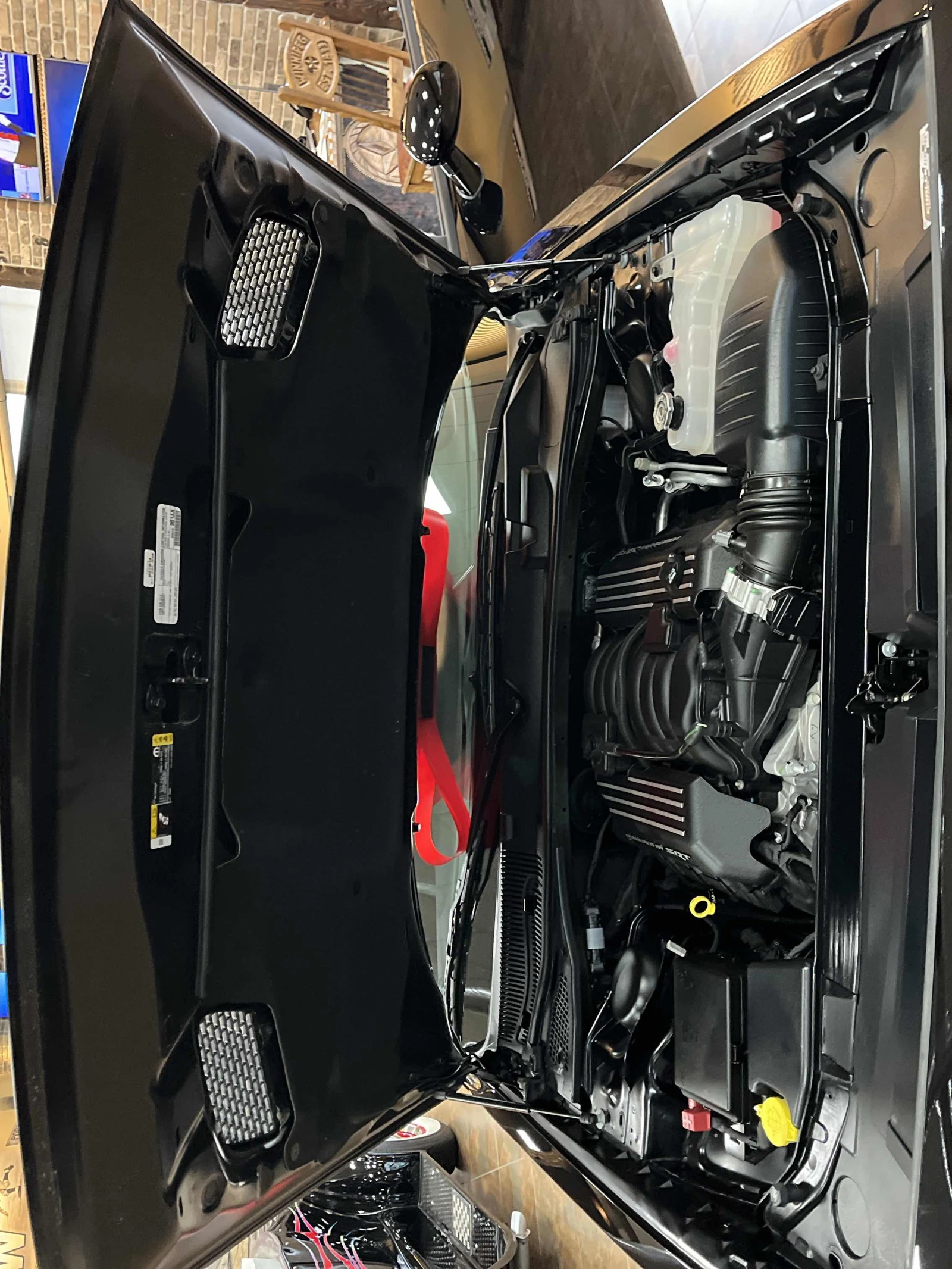 Dodge Challenger 6.4L 8cyl Rear Wheel Drive - изображение 4