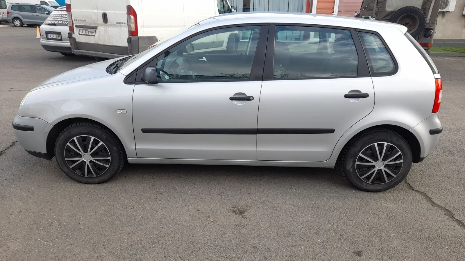 VW Polo 1, 9 SDI 64кс - изображение 4