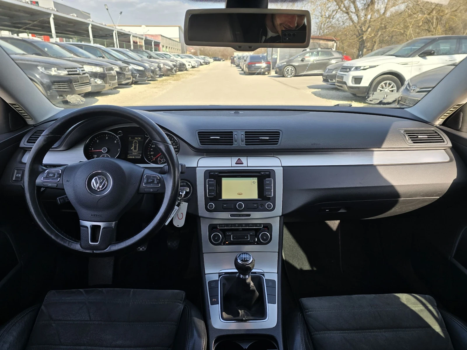 VW Passat 2.0TDI 140к.с Business , снимка 15 - Автомобили и джипове - 53885869