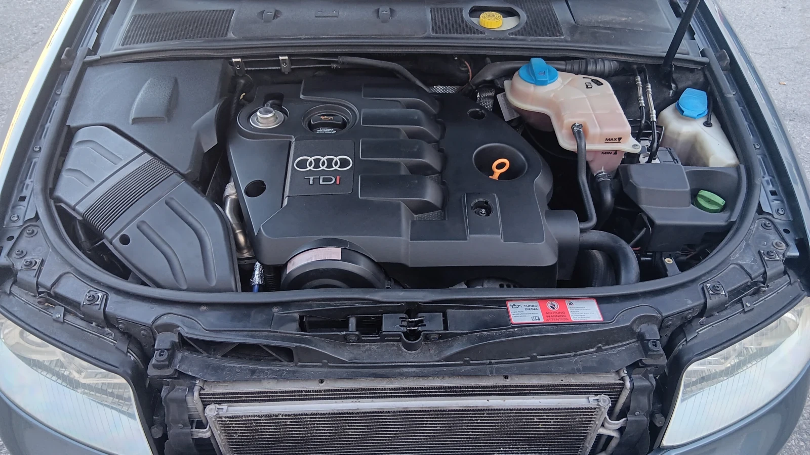 Audi A4, снимка 15 - Автомобили и джипове - 53896335