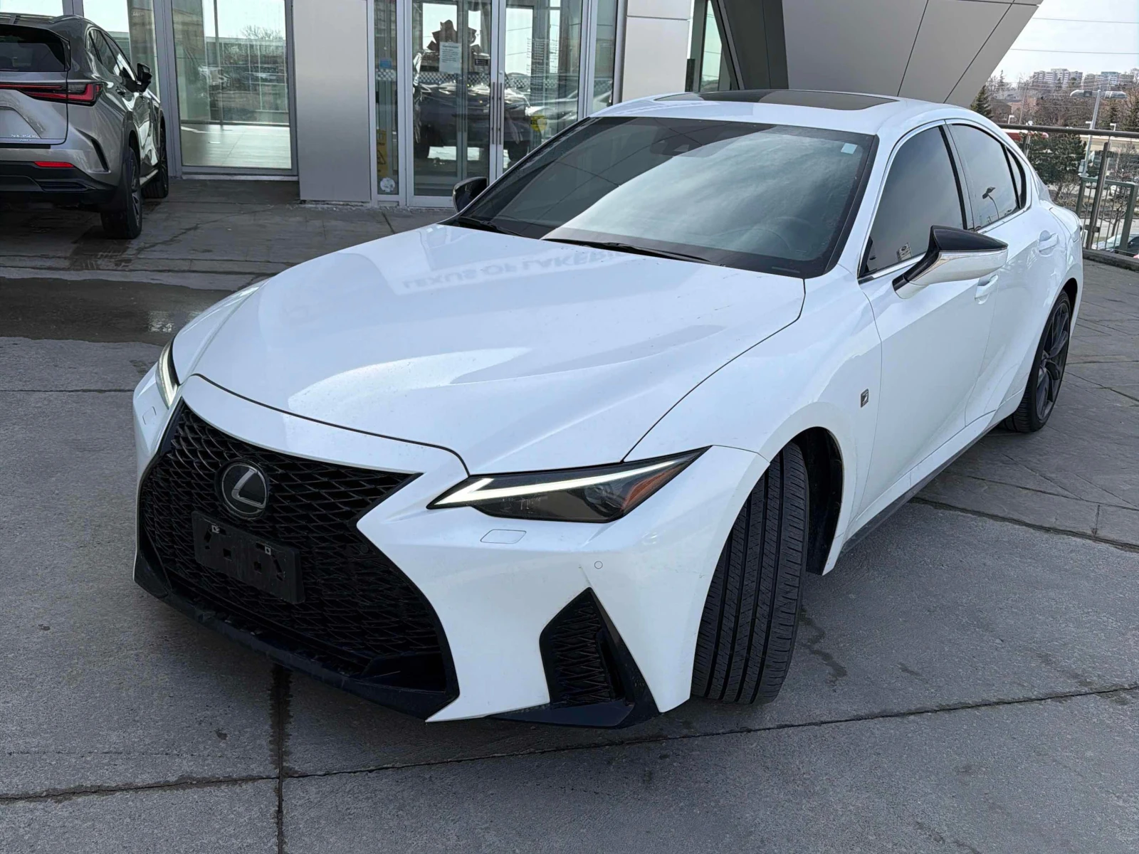 Lexus IS 300 * * CARFAX * * АВТО КРЕДИТ * *  | Auto.bg — изображение 1