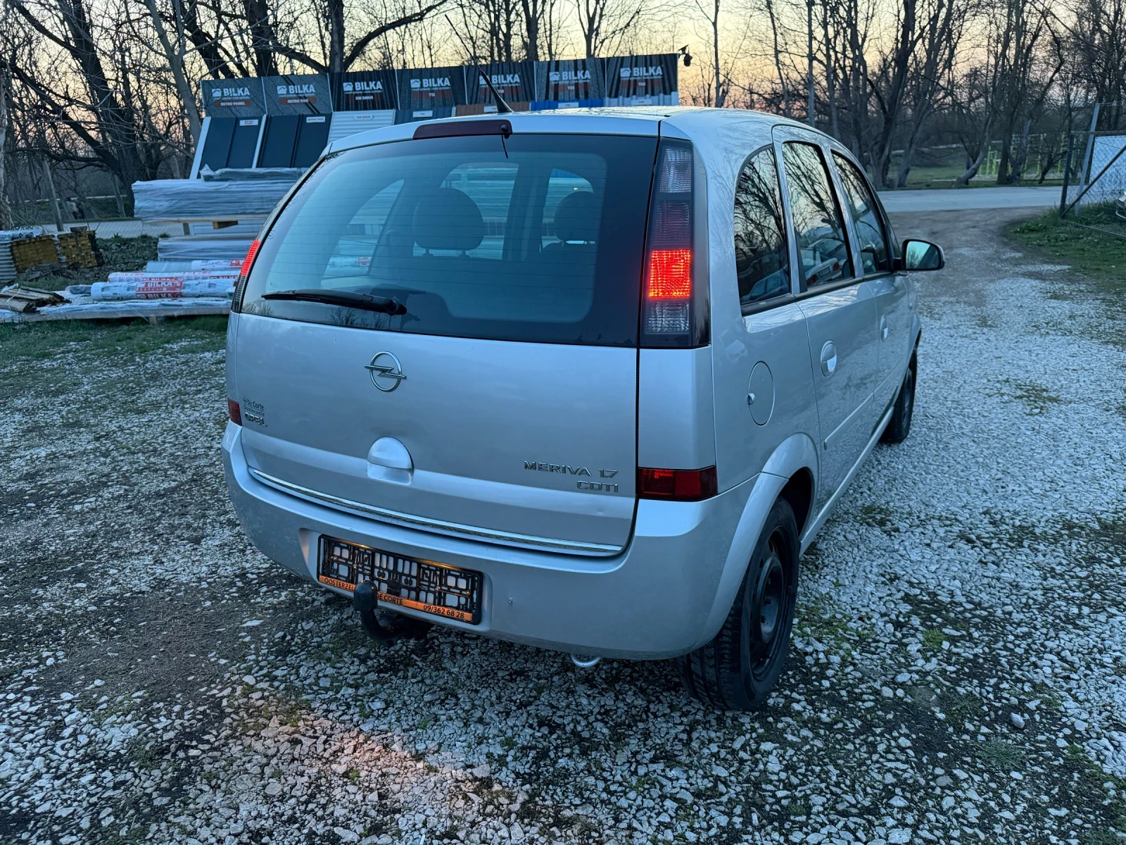 Opel Meriva 1.7 CDTI / FACELIFT / KLIMA, снимка 17 - Автомобили и джипове - 53978265