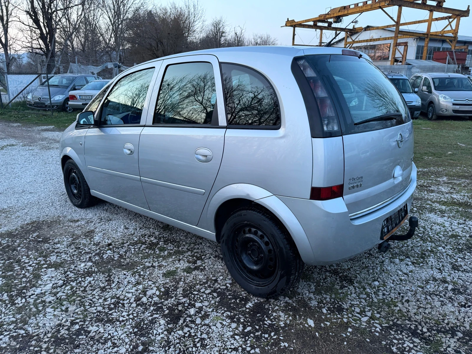 Opel Meriva 1.7 CDTI / FACELIFT / KLIMA, снимка 8 - Автомобили и джипове - 53978265