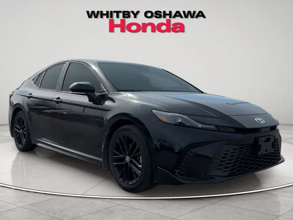 Toyota Camry SE FWD, снимка 2 - Автомобили и джипове - 54367376