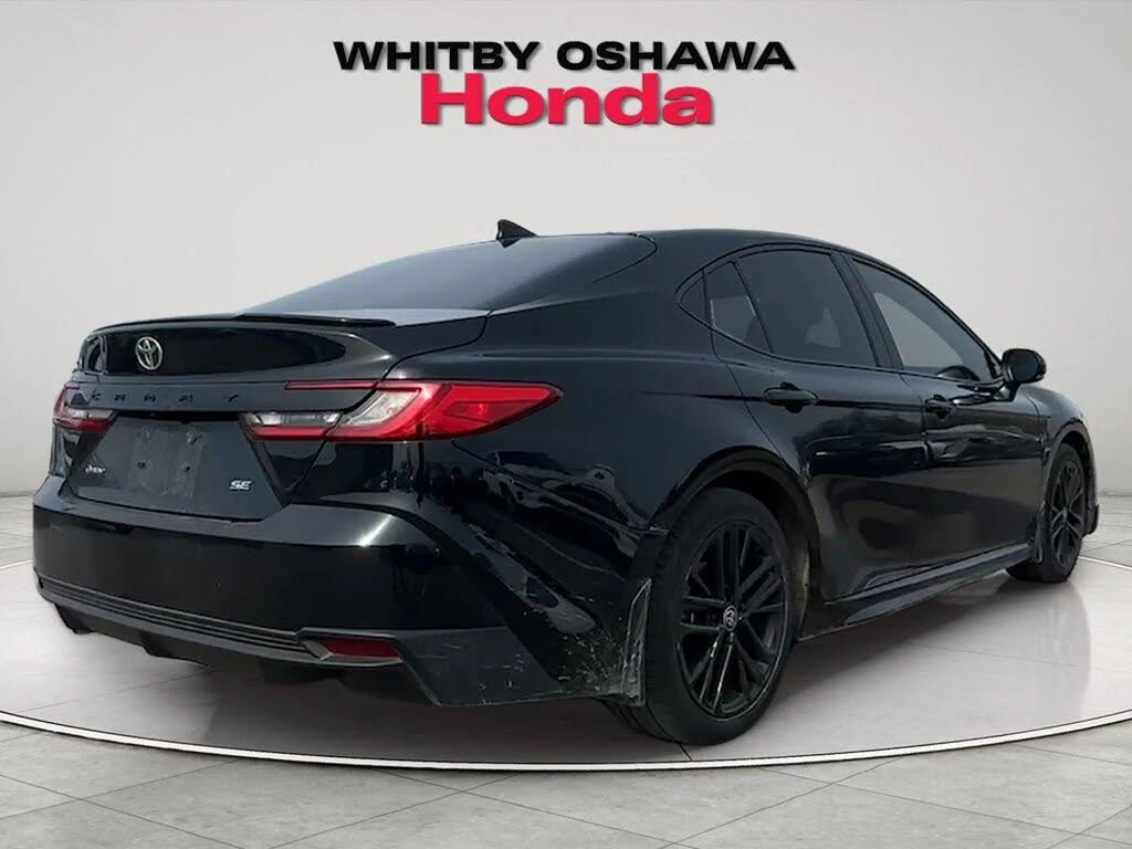 Toyota Camry SE FWD, снимка 6 - Автомобили и джипове - 54367376