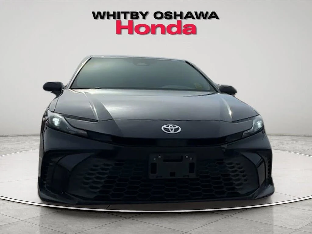 Toyota Camry SE FWD, снимка 3 - Автомобили и джипове - 54367376