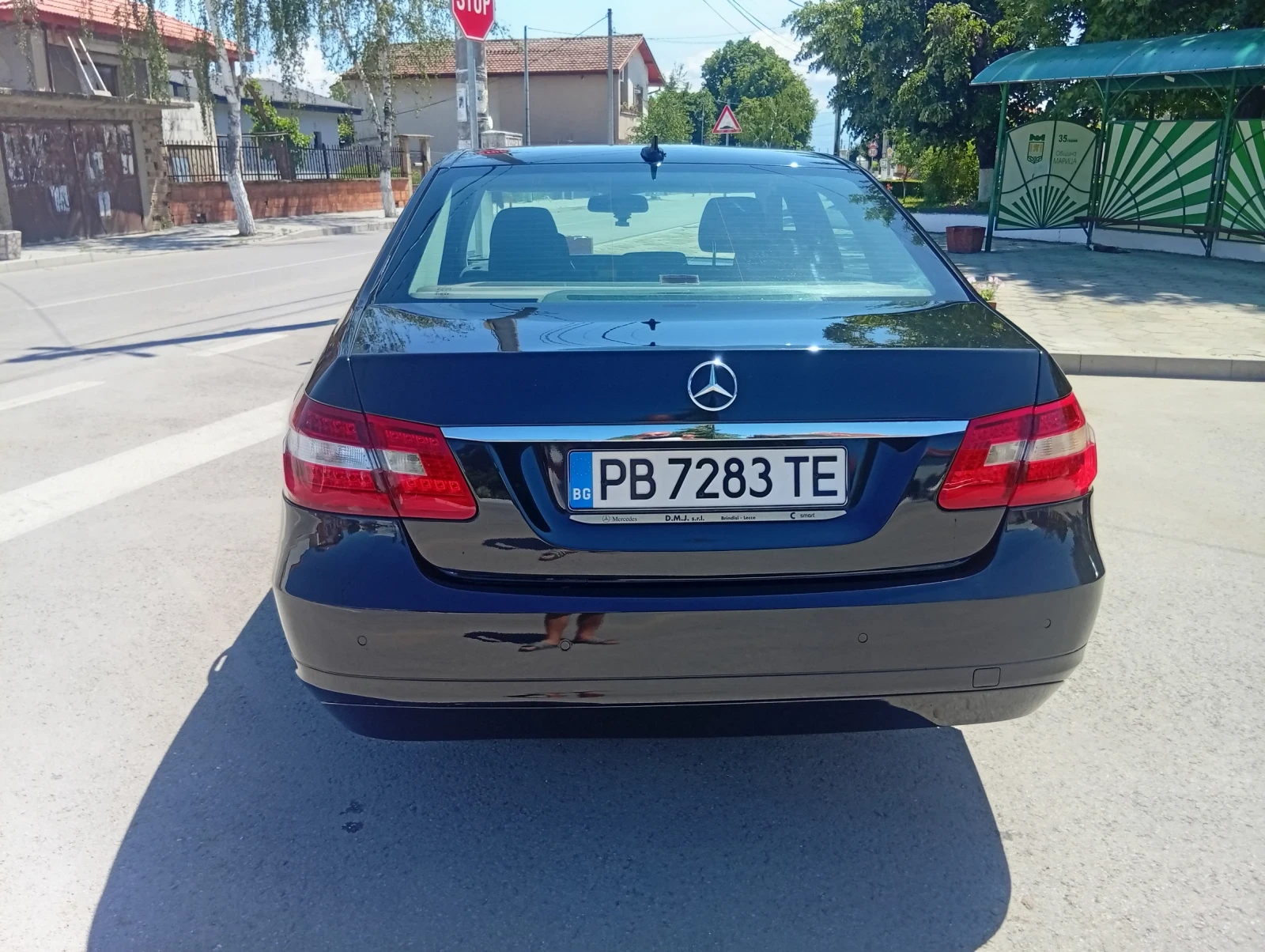 Mercedes-Benz E 220, снимка 5 - Автомобили и джипове - 54704466