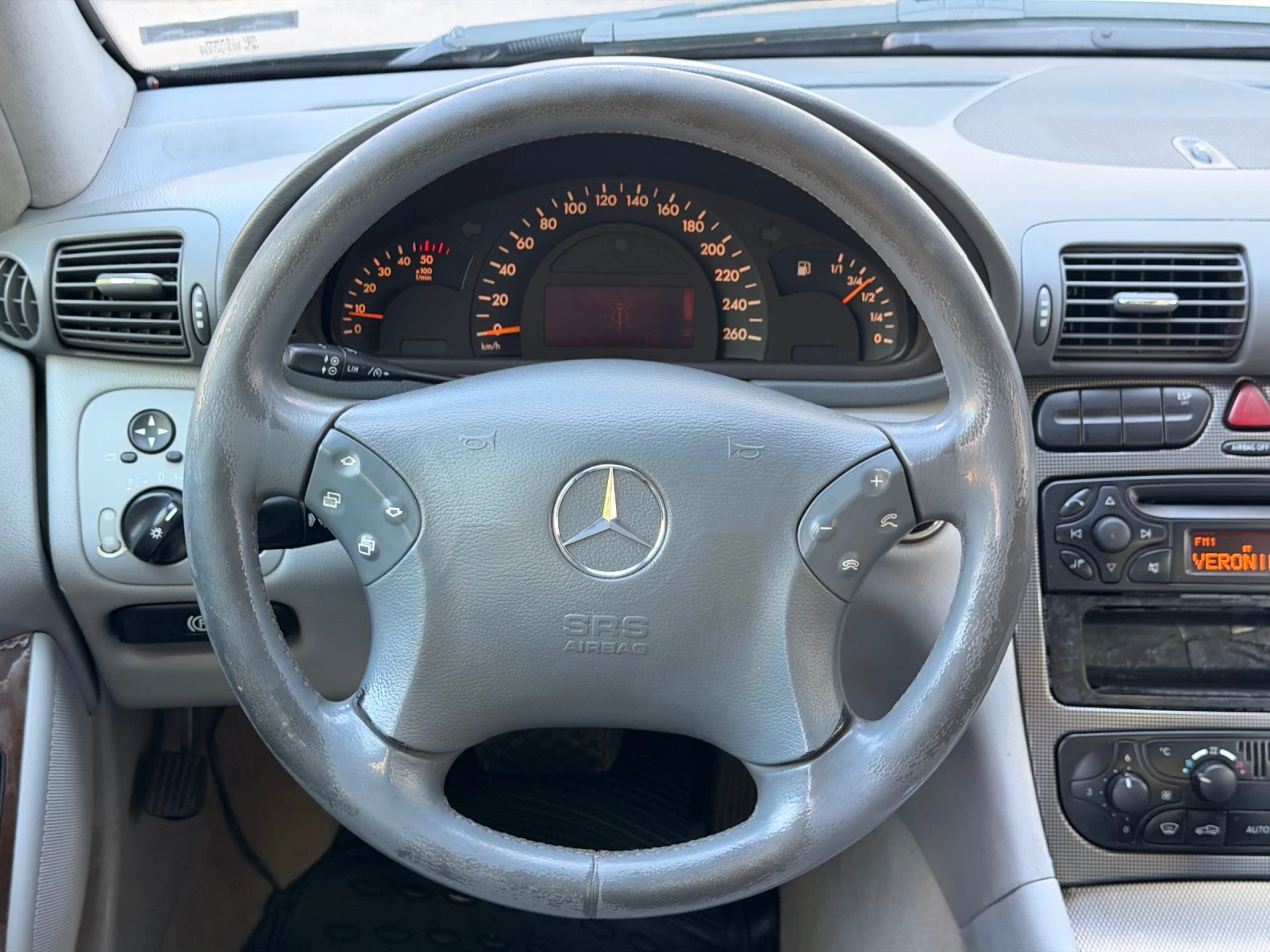 Mercedes-Benz C 220 CDI / АВТОМАТ, снимка 13 - Автомобили и джипове - 55311018