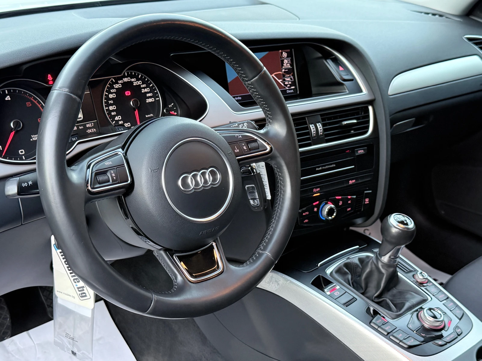 Audi A4 B8.5* 2.0TDI* FACELIFT* NAVI* LED* BiXenon* Euro5B, снимка 15 - Автомобили и джипове - 56134247