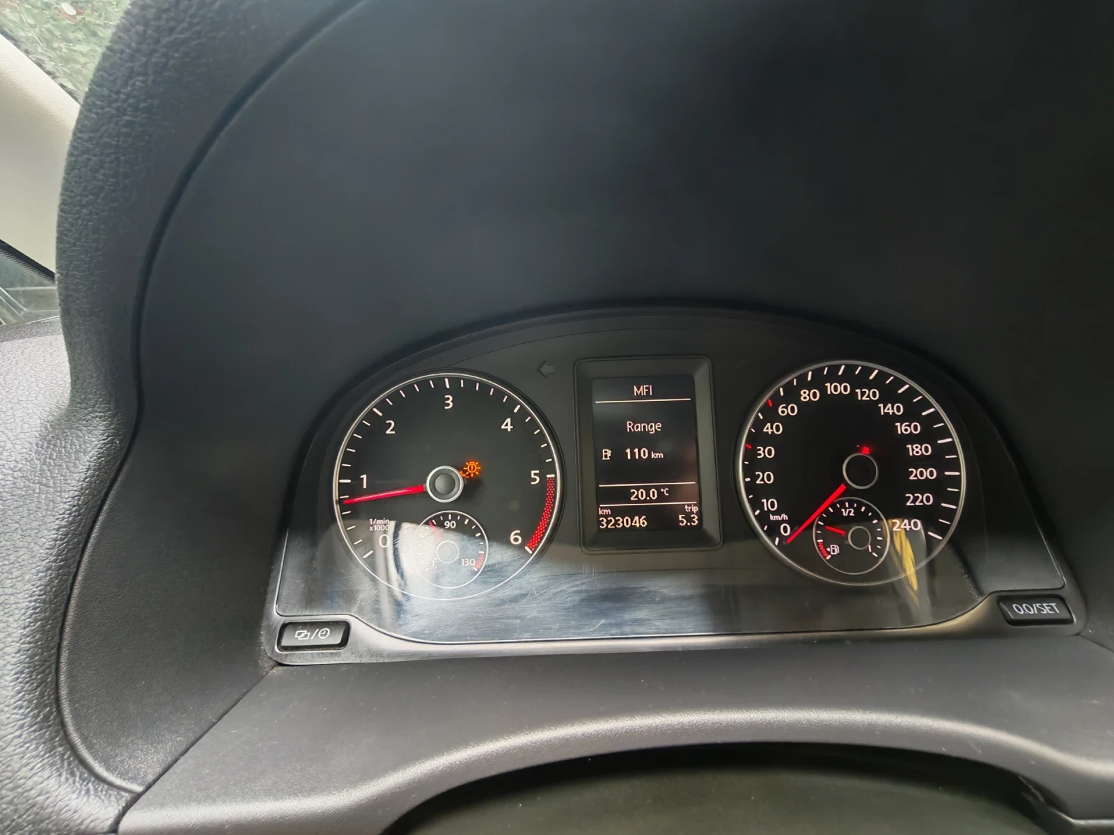 VW Caddy 5места, снимка 5 - Автомобили и джипове - 56188704