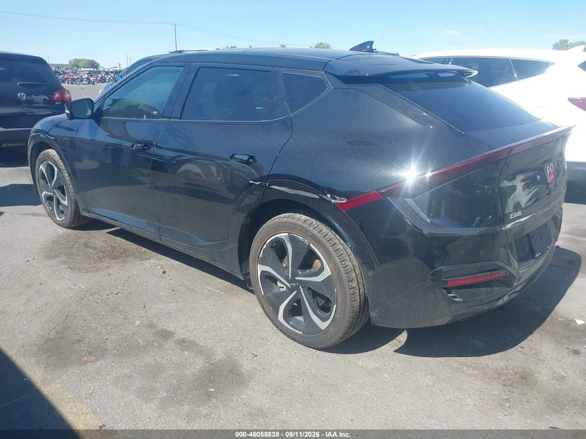 Kia EV6 GT-Line AWD, снимка 3 - Автомобили и джипове - 56405804