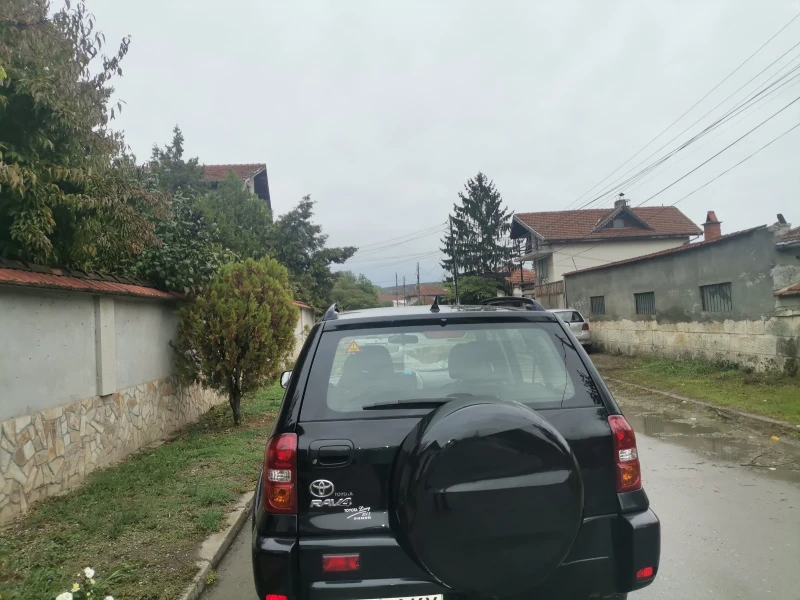 Toyota Rav4, снимка 3 - Автомобили и джипове - 47553052