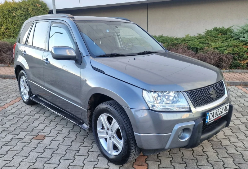 Suzuki Grand vitara 2.0i/4x4/АВТОМАТИК/НОВА Газ/Кожа/От България!, снимка 3 - Автомобили и джипове - 48129651