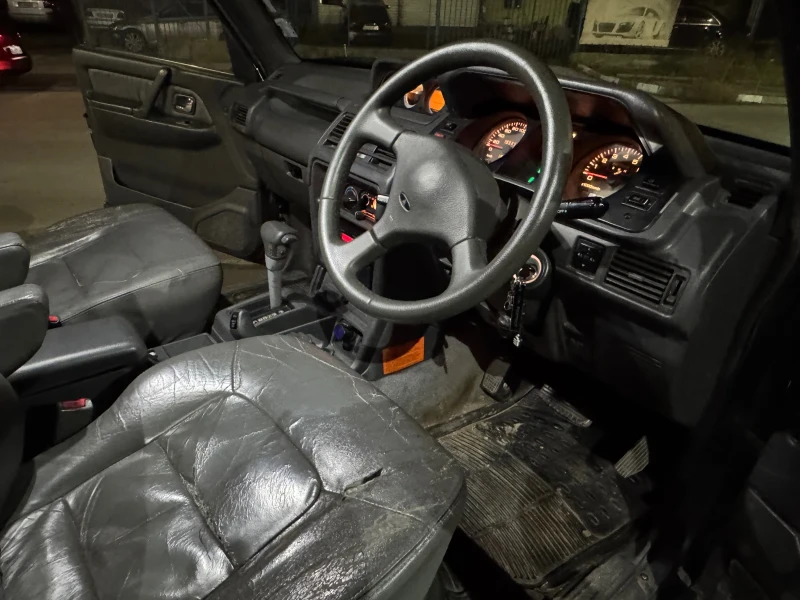 Mitsubishi Pajero 3000 v6, снимка 9 - Автомобили и джипове - 48408660