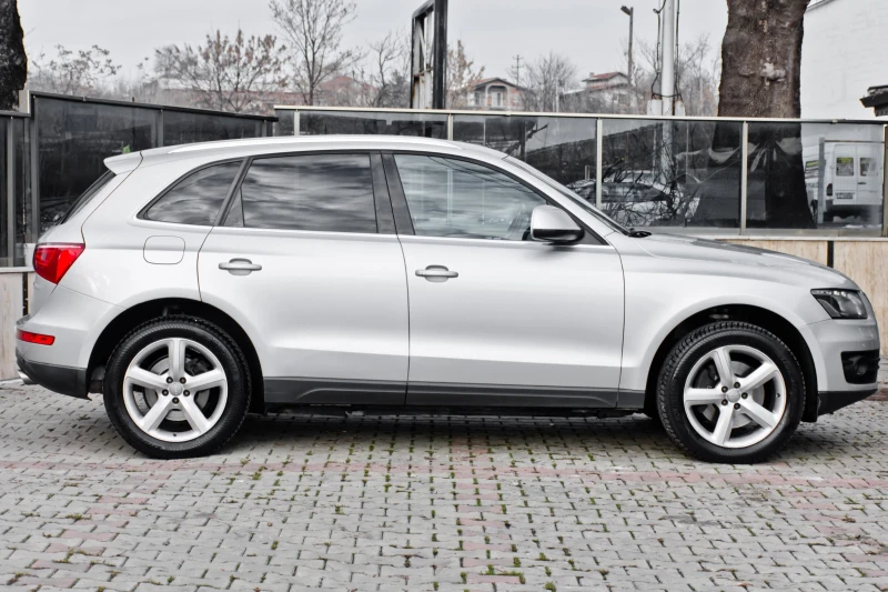 Audi Q5 3.0TDI/QUATTRO/MMI, снимка 8 - Автомобили и джипове - 48786162