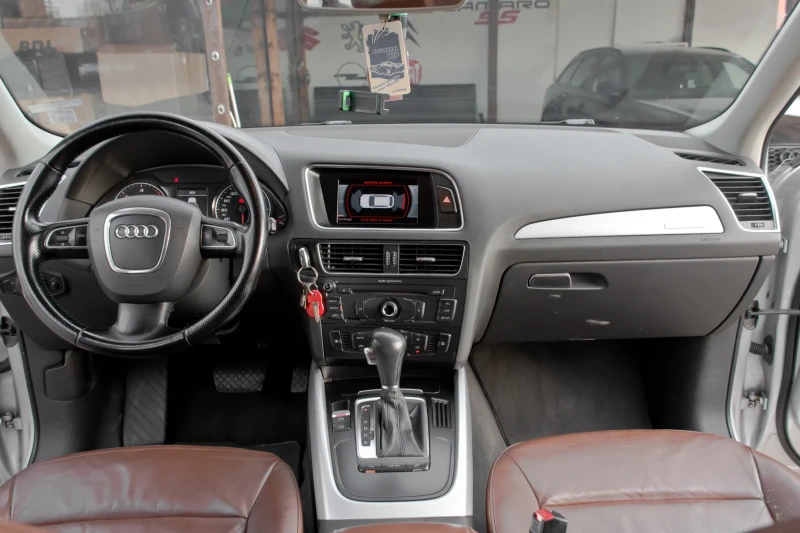 Audi Q5 3.0TDI/QUATTRO/MMI, снимка 10 - Автомобили и джипове - 48786162