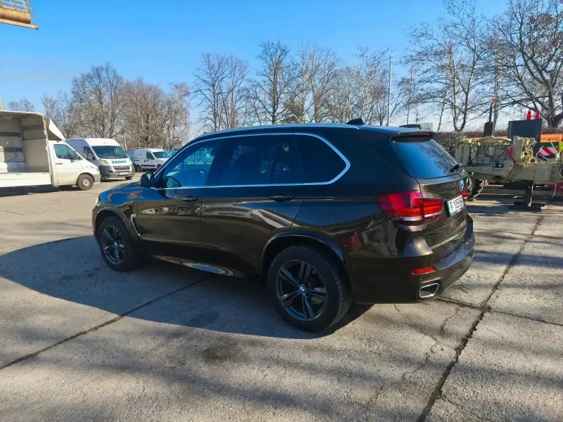 BMW X5, снимка 4 - Автомобили и джипове - 50202027