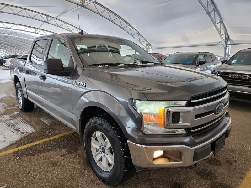 Ford F150 * XLT CREW CAB SHORT BED * CARFAX * ЦЕНА ДО БГ, снимка 2 - Автомобили и джипове - 52827242