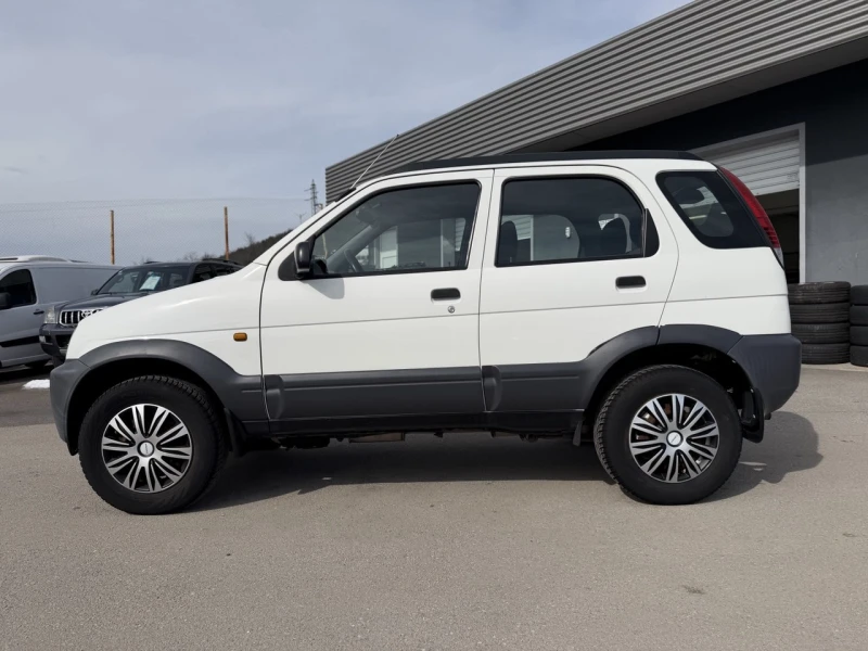 Daihatsu Terios 1.3i 4x4 KLIMA, снимка 8 - Автомобили и джипове - 53573840