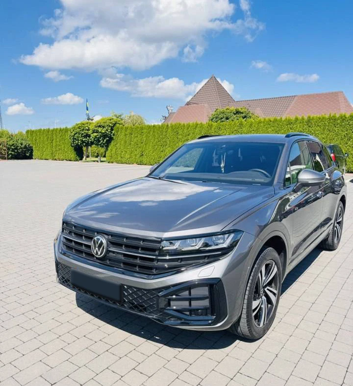 VW Touareg 3.0 R-Line V6 TDI , снимка 1 - Автомобили и джипове - 47352443