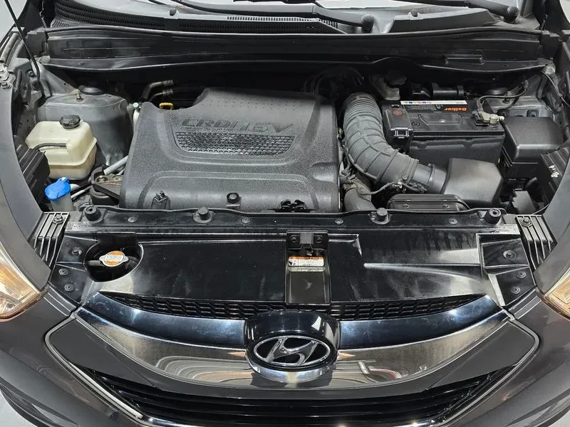 Hyundai Tucson  Ix Diesel 2Wd Lx20 Luxury, снимка 6 - Автомобили и джипове - 55898485